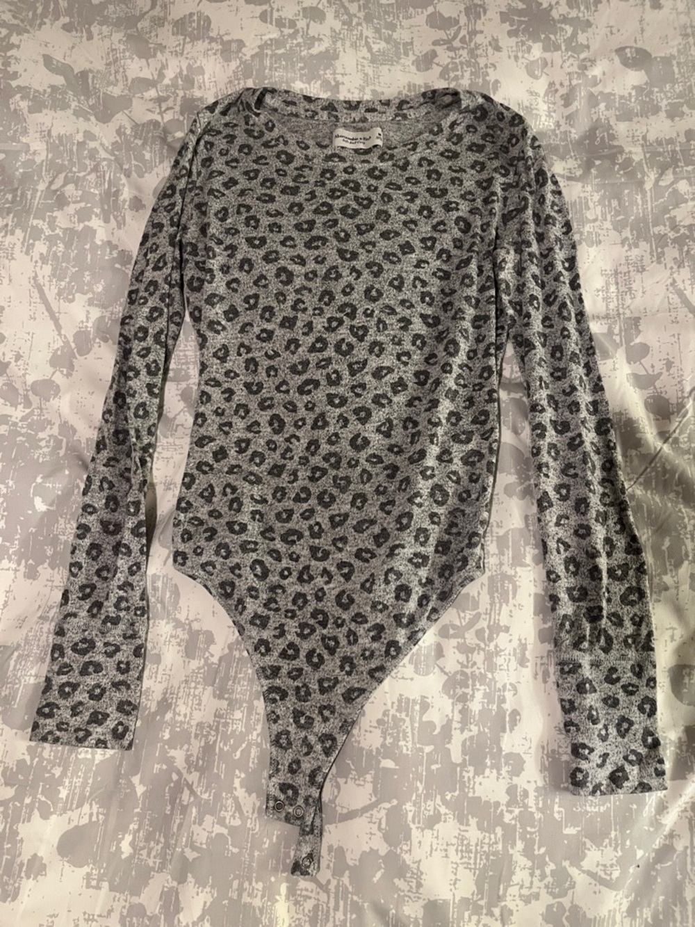 Abercrombie & Fitch Gray Leopard Print Top